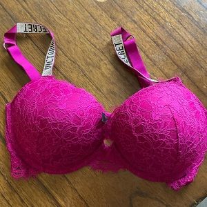 Victoria's Secret 34DD